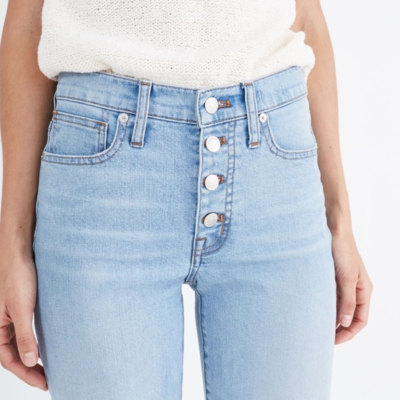 Madewell 9" Mid-Rise Button Front Skinny Crop Jeans in Asbury Wash Size 29​ - Picture 10 of 10
